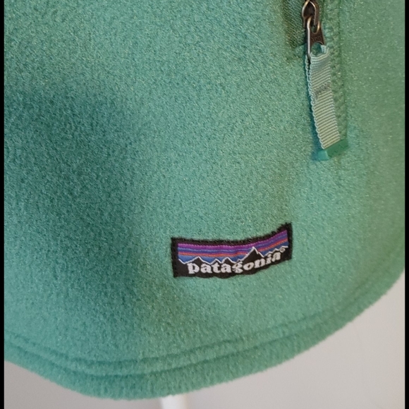 SOLD. Patagonia vest NWT Medium - Picture 2 of 8